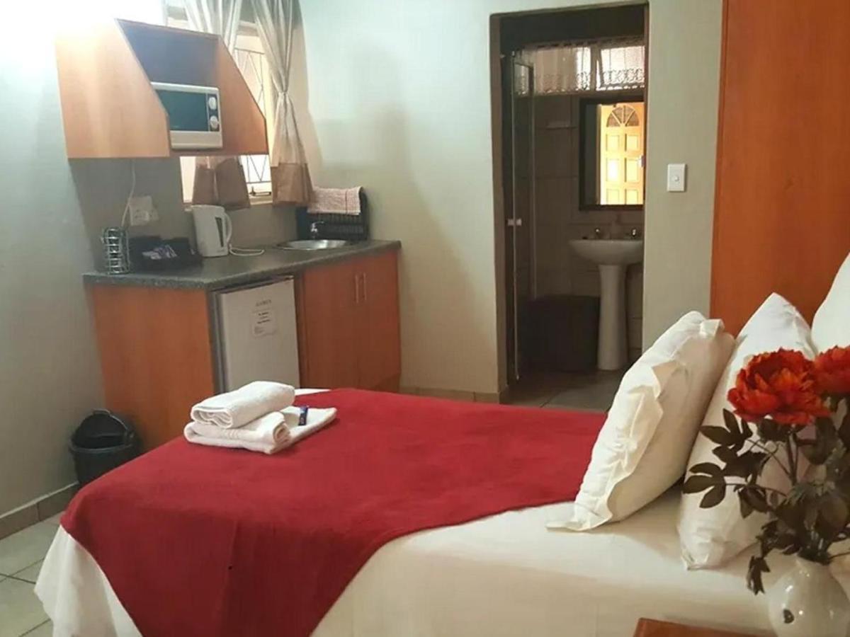 Gemstone Guest House 克莱克斯多普 外观 照片